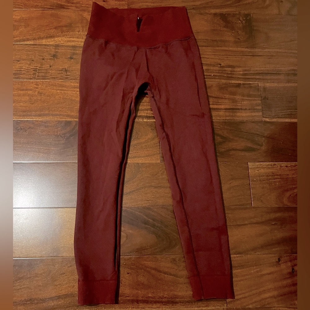 Prana Sopra seamless leggings, size medium, burgundy